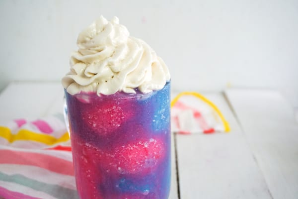 Unicorn frappuccino recept