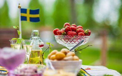 Vad symboliserar midsommarstången?