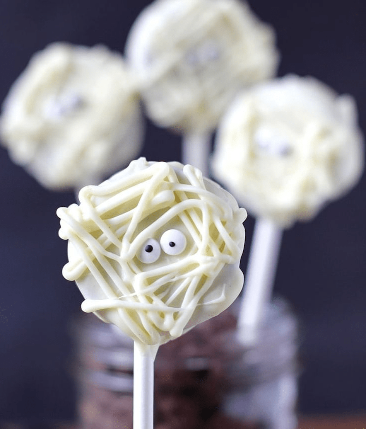 Monster Cake Pops