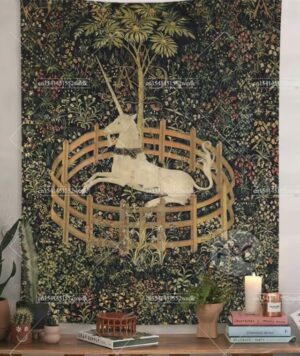 Unicorn in Captivity väggbonad