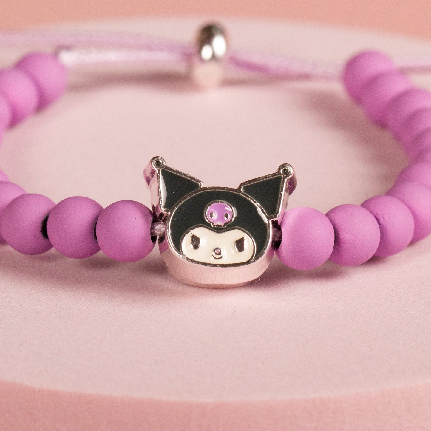 Hello Kitty Lila Pärlarmband Med Kuromi-Berlock - Bild 4